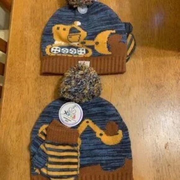 Not Your Grandma's Blanket Bulldozer Beanie and Mittens Set (Baby Boy) - Picture 2 of 6